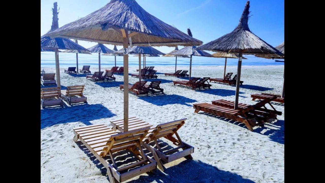 Appartamento Cez Studio Mamaia Nord Năvodari Esterno foto