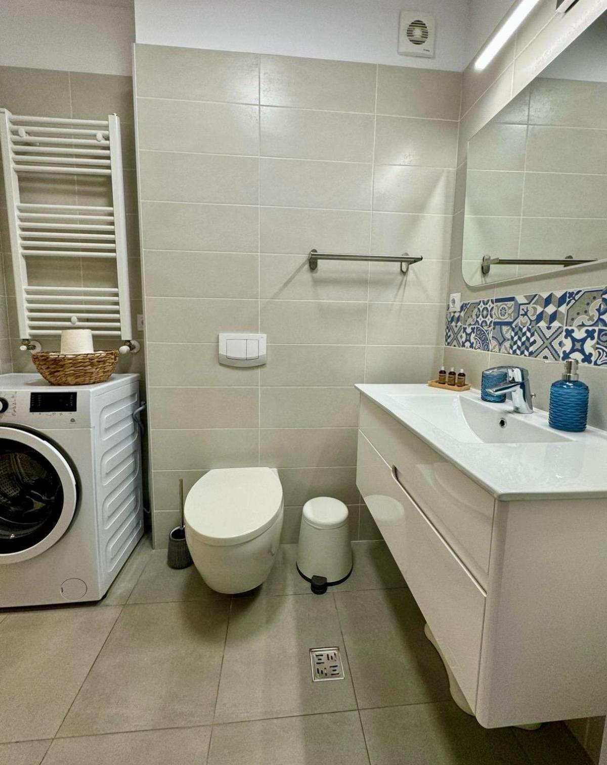 Appartamento Cez Studio Mamaia Nord Năvodari Esterno foto